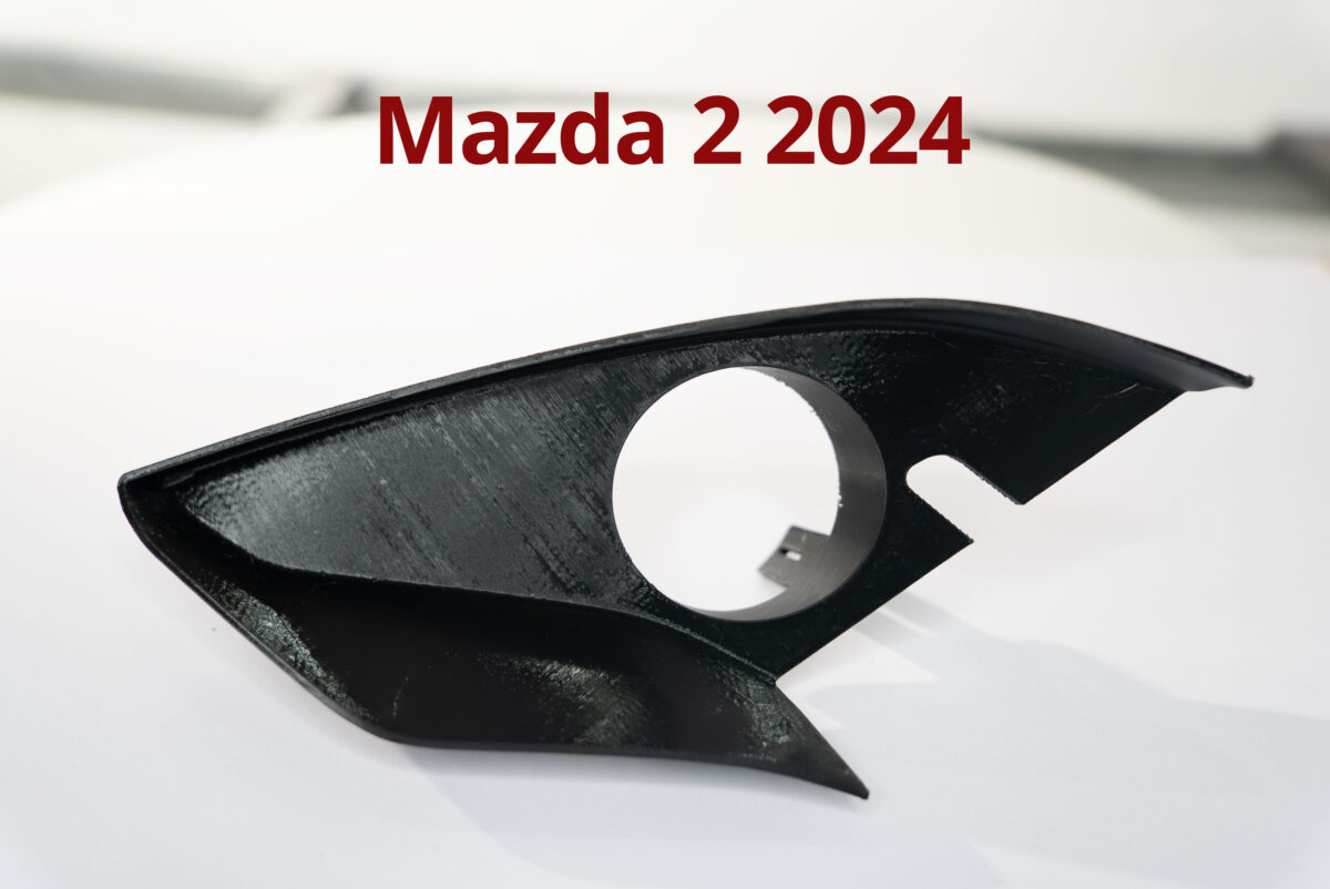 mazda-2-2024